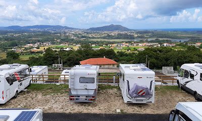 A Frouxeira Camper Park Área de autocaravanas en Valdoviño (A Coruña)