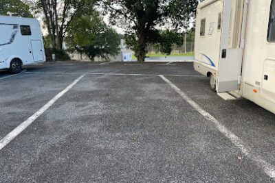 AREA AUTOCARAVANAS MOSTEIRO-POL en Mosteiro (Lugo)