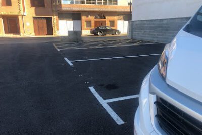 Aparcamiento municipal para autocaravanas en La Almunia de Doña Godina (Zaragoza)