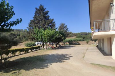 Area Sosta Camper Familie Pedrón De Sande en Barcelona (Barcelona)