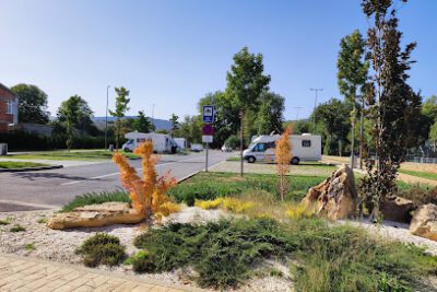 Área autocaravanas Baralla en Baralla (Lugo)