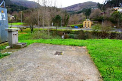 Area de autocaravanas en A Pontenova (Lugo)
