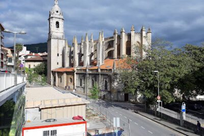 Área de autocaravanas de Lekeitio en Lequeitio (Vizcaya)