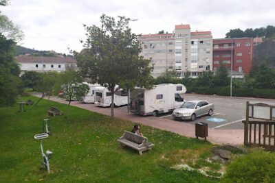 Área de autocaravanas de Ponte Caldelas en Pazos (Pontevedra)