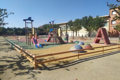 Àrea de servicios de autocaravanas en Aitona (Lleida)