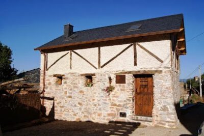 BINATUR Casa rural en Las Médulas en Priaranza del Bierzo (León)