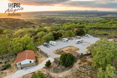 Camperstop Alegria en Montánchez (Cáceres)