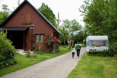 CAMPING ESPALIAS en Bossòst (Lleida)