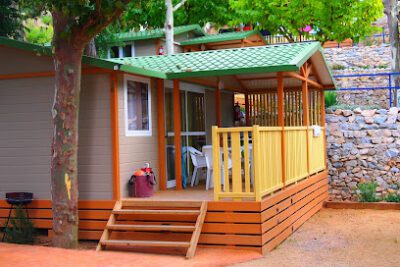 CAMPING ROCA GROSSA & BUNGALOW en Calella (Barcelona)