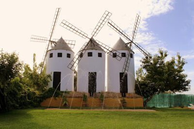 Cabañas de Madera Los Molinos en Ossa de Montiel (Albacete)