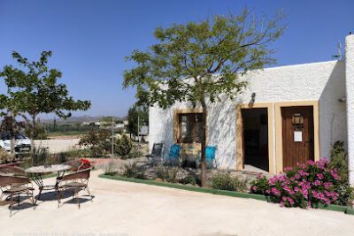 Camper Park Olivares en Albaricoques (Almería)