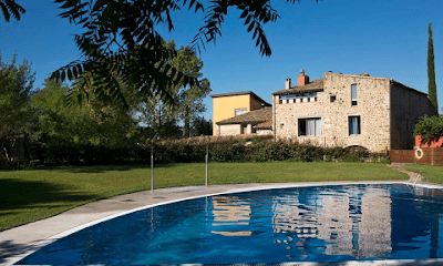 Camping Can Coromines en Maià de Montcal (Girona)