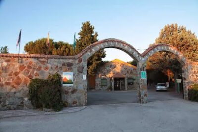 Camping Despeñaperros en Santa Elena (Jaén)