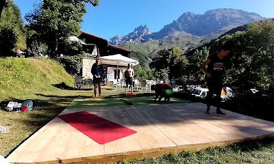Camping El Cares Picos de Europa en Santa Marina de Valdeón (León)