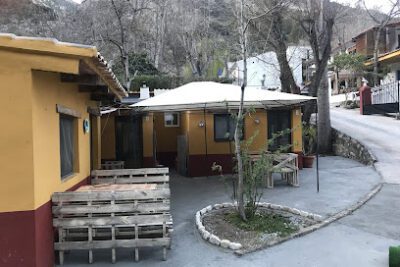 Camping El Cortijillo en Castril (Granada)