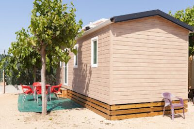 Camping El Pinar Platja en Santa Susanna (Barcelona)