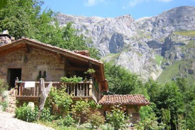 Camping El Redondo Picos Europa en Fuente Dé (Cantabria)