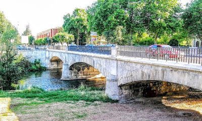 Camping "El Soto" en Saldaña (Palencia)
