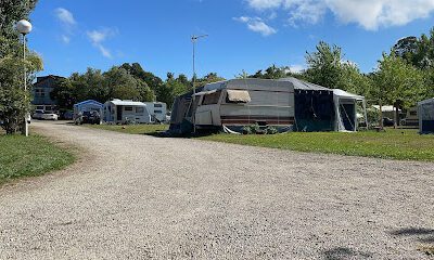 Camping Green Village ( As tres meigas ) en Bergondo (A Coruña)
