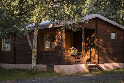 Camping Puerta de la Demanda - Burgos en Villasur de Herreros (Burgos)