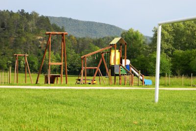 Càmping La Vall de Campmajor en Sant Martí de Campmajor (Girona)