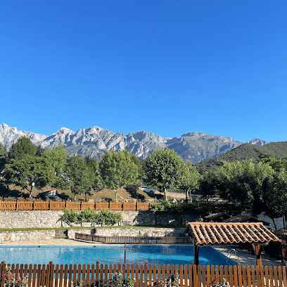 Camping La Viorna Picos de Europa en Santo Toribio (Cantabria)