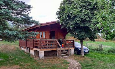 Camping Las Nieves en Puebla de Lillo (León)
