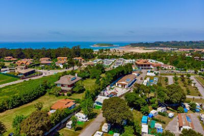 Camping Latas - Somo Bungalow Resort en Somo (Cantabria)