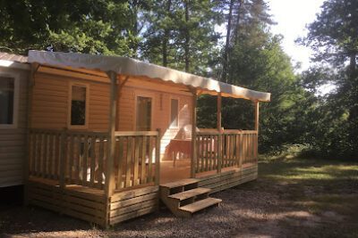 Camping Les Rives Du Lac Cantalès en Saint-Gérons