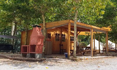 Camping L´Avencó en Tagamanent (Barcelona)