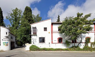 Camping Reina Isabel en La Zubia (Granada)