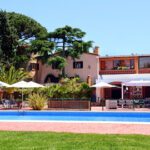 Interpals Eco Resort en Mont-ras (Girona)