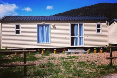 Camping Restaurant Les Tries - Olot - Garrotxa en Olot (Girona)