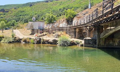Camping Río Luna en Sena de Luna (León)