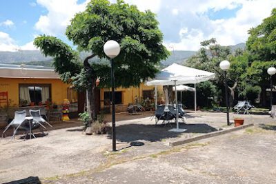 Camping Yuste en Aldeanueva de la Vera (Cáceres)