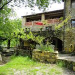 Can Banal - Camping & Masia Rural en Montagut (Girona)