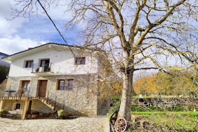 Casa Rural Sierra Salvada en Salmanton (Álava)