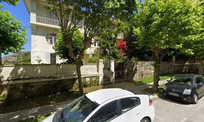 Casa lastra en Santander (Cantabria)