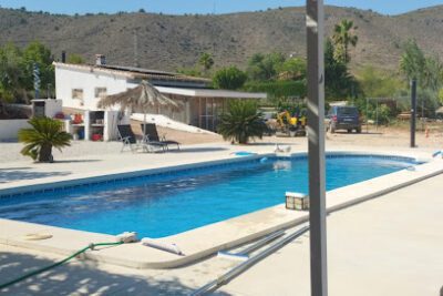 Finca las Alegrias en Hondón de las Nieves (Alicante)