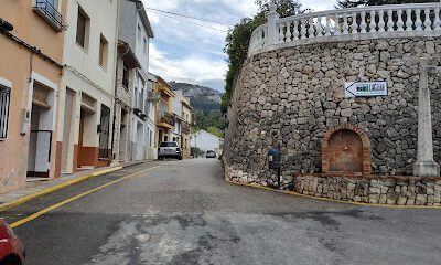 Gestur Laguar en Campell (Alicante)