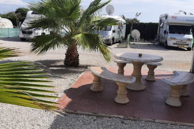 Minicamping Oasis - Camping en San Fulgencio (Alicante)