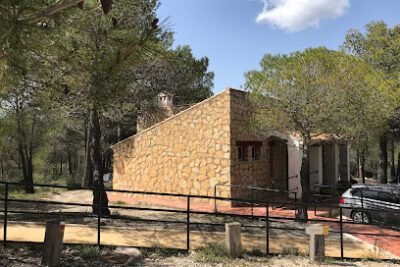 Zona Recreativa El Castellet en Castell de Castells (Alicante)