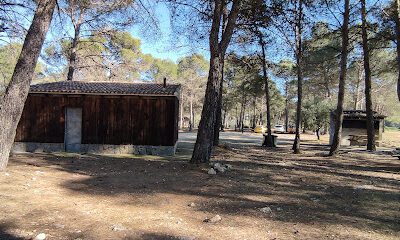 Zona de Acampada Ceja de Río Grande en Navarrés (Valencia)