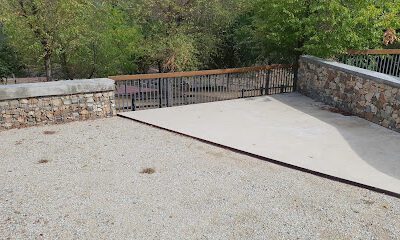 Zona de autocaravanas en El Castillo de las Guardas (Sevilla)