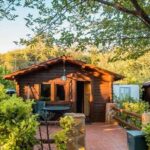 Fuente Del Lobo - Glamping & Bungalows en Pinos Genil (Granada)